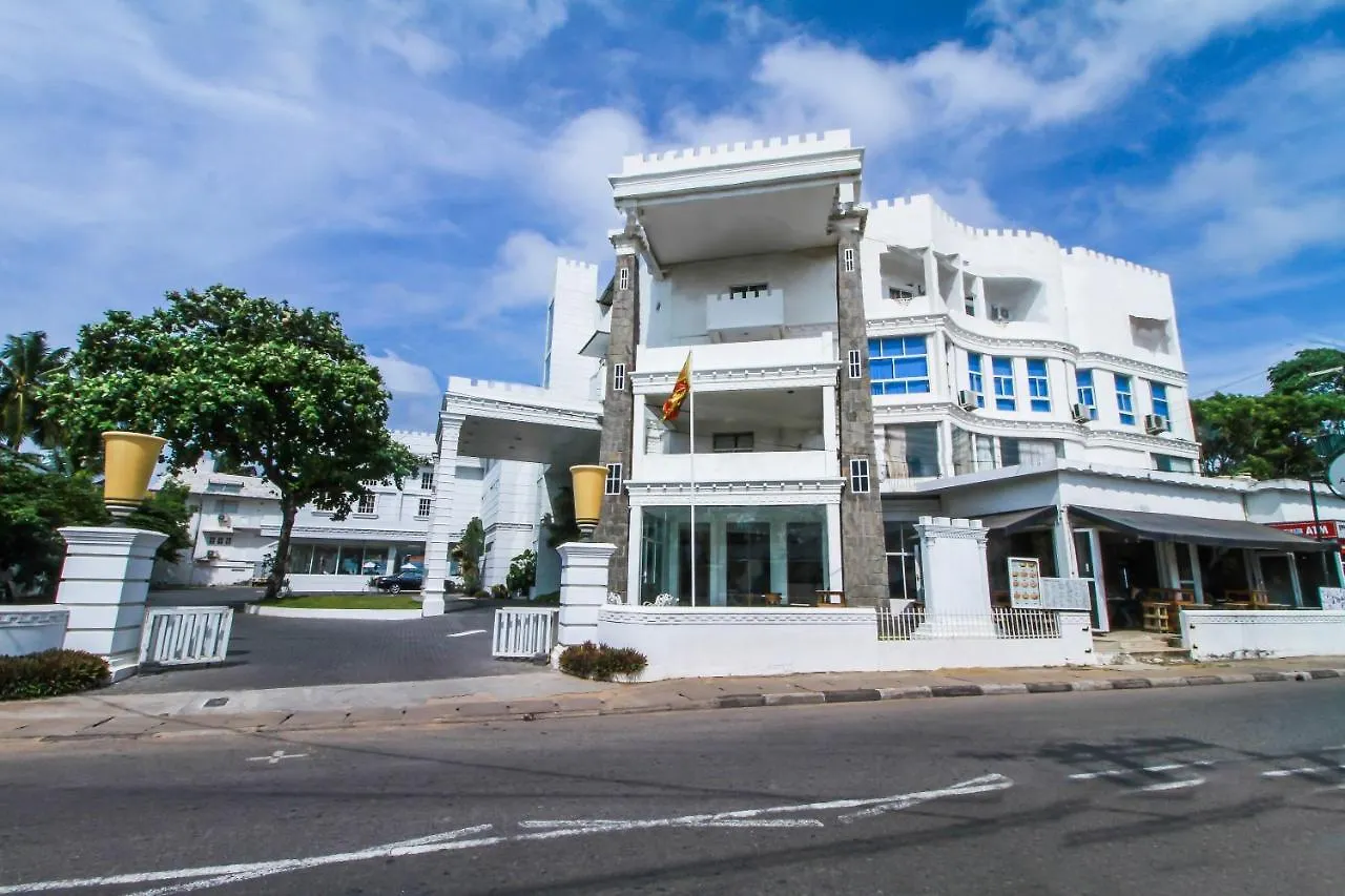The Kings Bay Hotel Ettukala